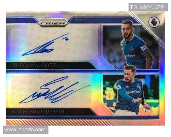 帕尼尼足球球星卡银折收藏价值分析及市场趋势预测